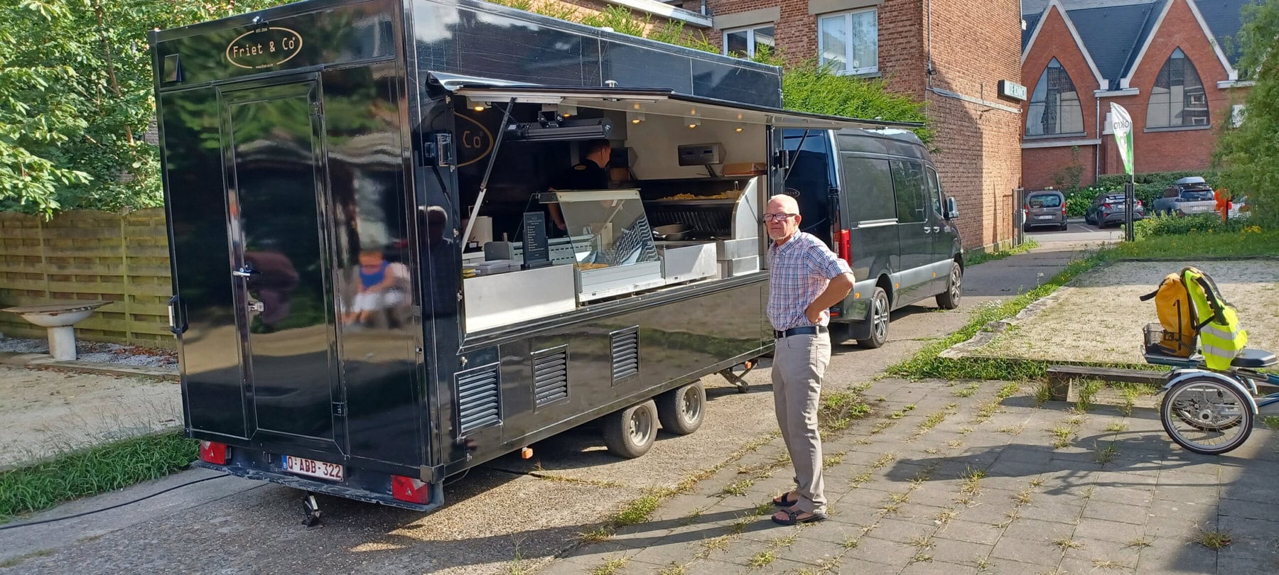 De frietmobiel bezoekt OKRA BOOM PARK