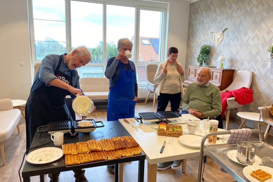 Okra Boom Park bakt wafels voor De Wijtshaege