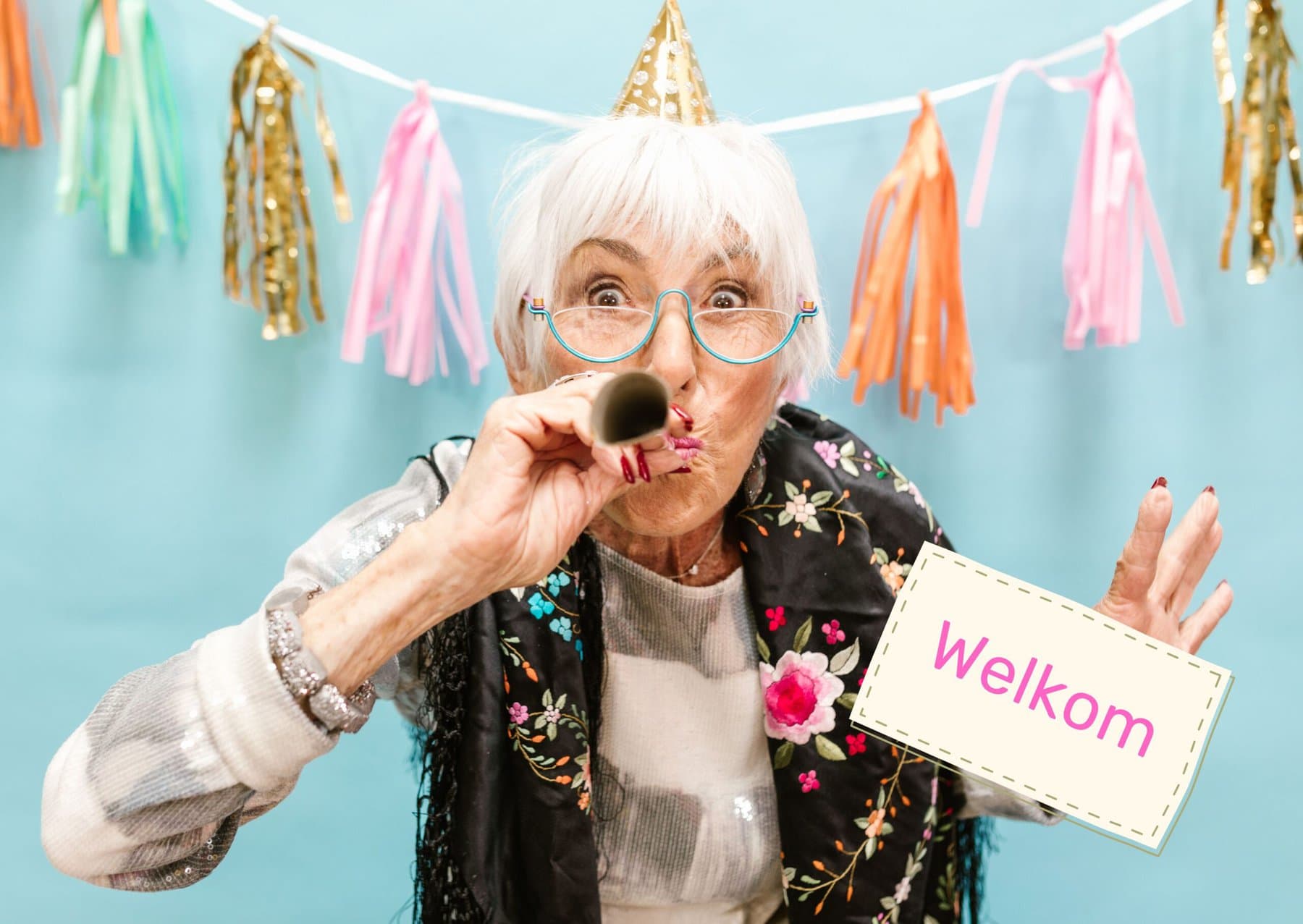 welkom,feest,senioren,wijn,drank,feestje,gezellig,samenzijn,bubbels,champagne,verjaardag