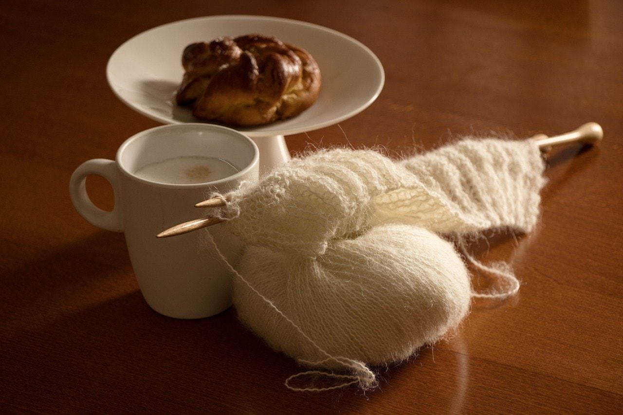 Knitting 6641725 1280 (1)