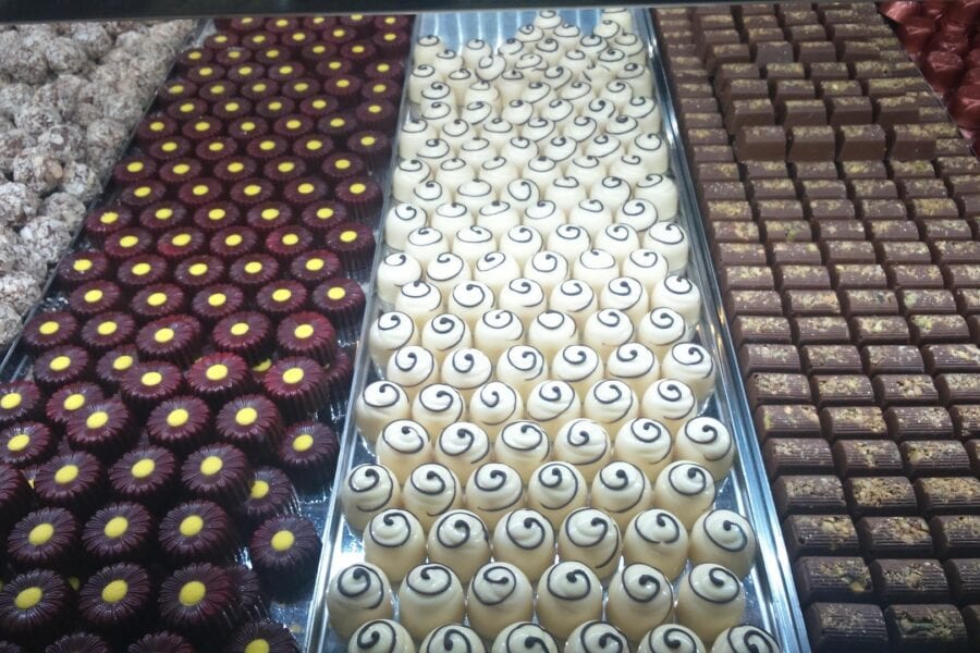 Successful4 Chocolates 2142070 1920