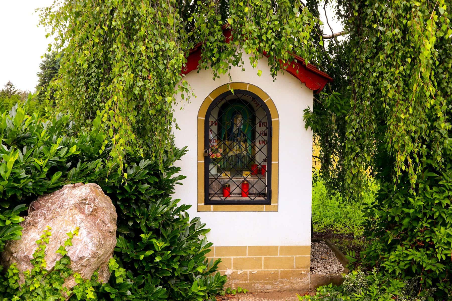 Tho Ge Religion 7313312