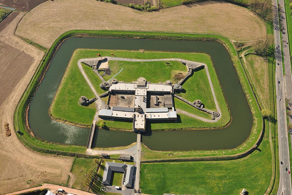 Fort 08