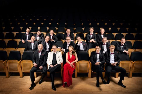 Okra Foto Glenn Miller Orchestra