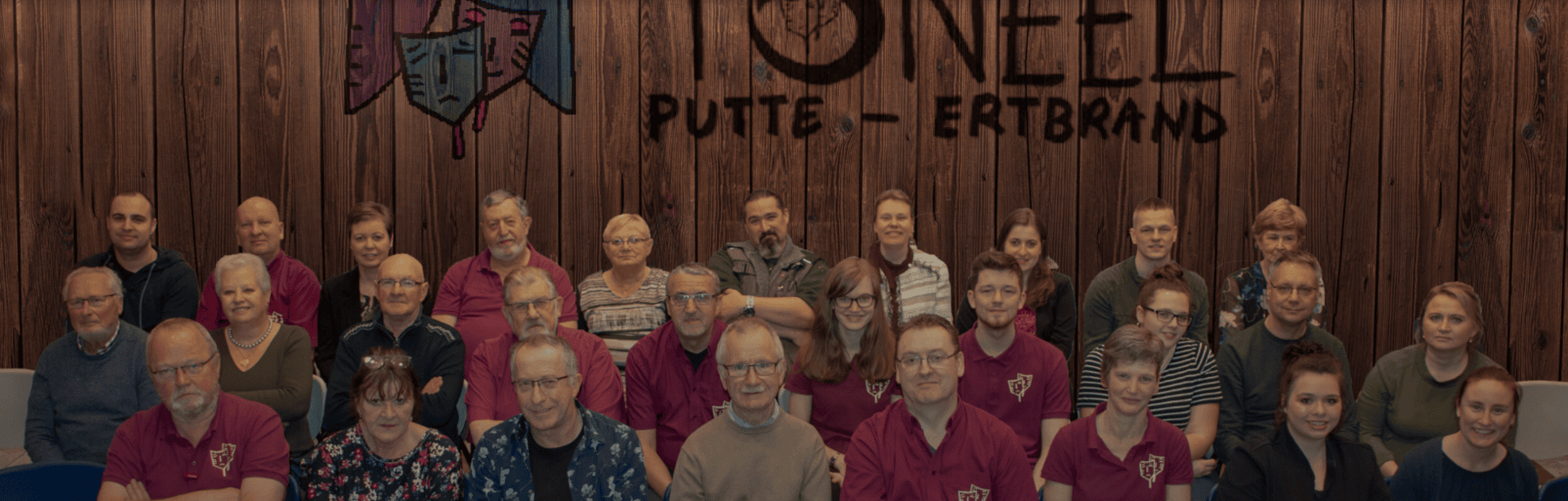 Toneel Putte Ertbrand